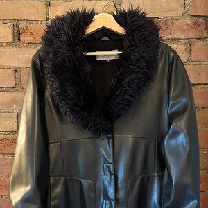 ✨ Faux, Fun & Flirty 1920s-Inspired Coat – Size Small ✨